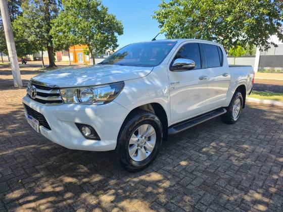 TOYOTA HILUX 2.7 SRV 4X2 CD 16V FLEX 4P AUTOMÁTICO